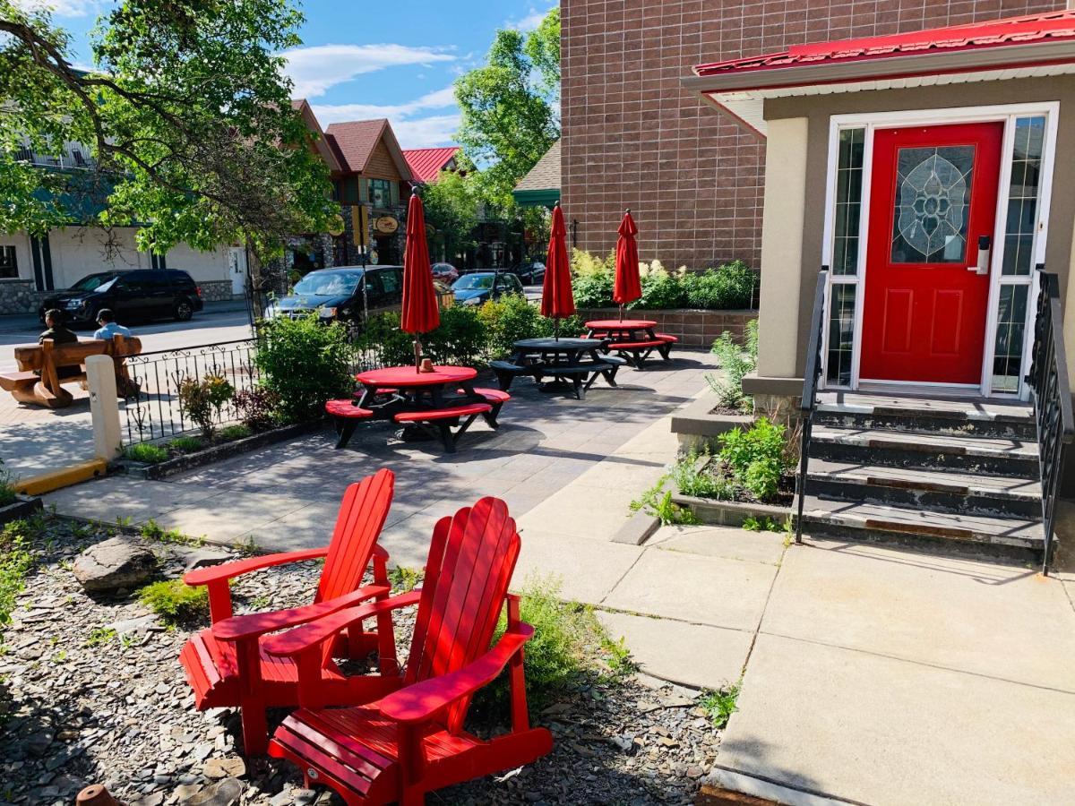 Jasper Downtown Hostel Exterior photo